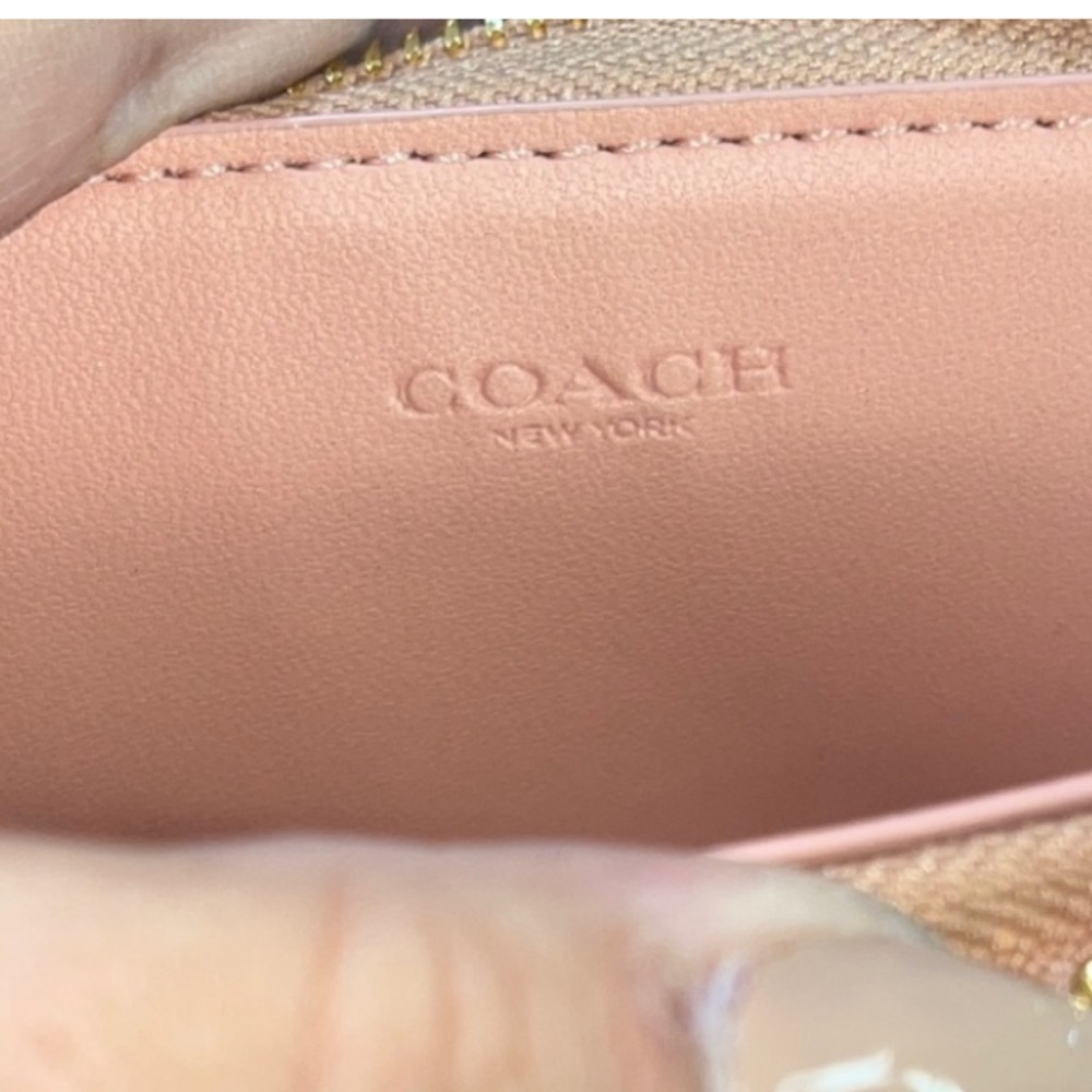 COACH Zip Card Case In Colorblock Signature Canvas - Mahogany/Shell Pink - Picture 9 of 10